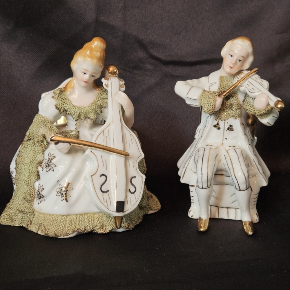 Antique Renaissance Victorian Couple Figurines Violinist & Fiddle Player